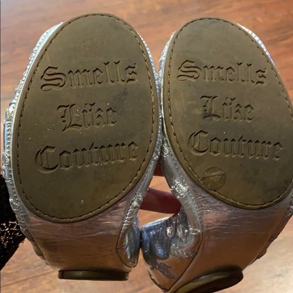 Juicy Couture Silver Ballerina Flats- SZ 6 - Picture 3 of 7
